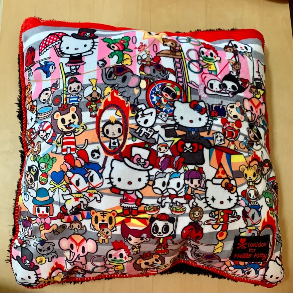 🍬Tokidoki x Hello Kitty plush pilllow 16x16